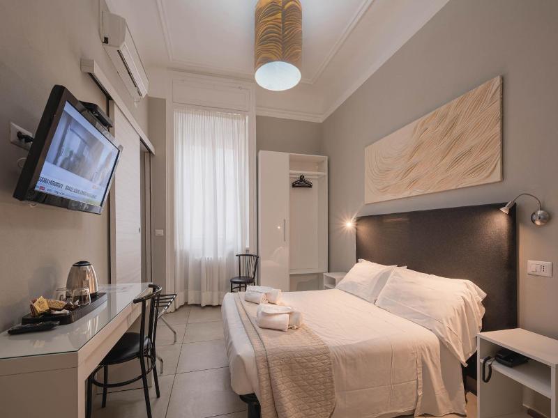 Hotel Bogart image