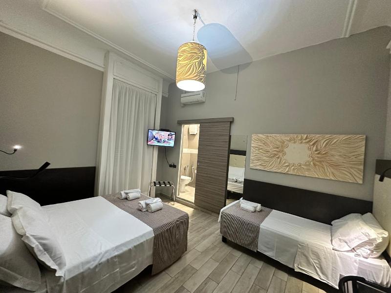 Hotel Bogart image