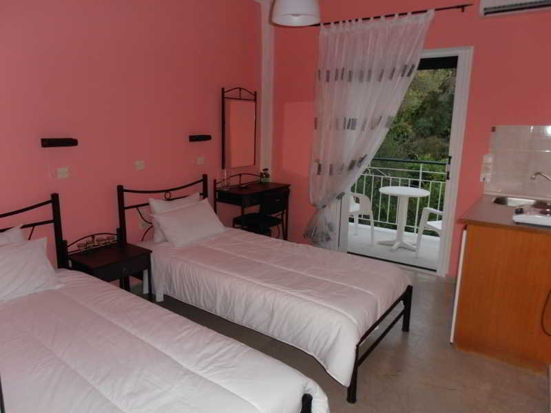 Elenas Garden - Image 4