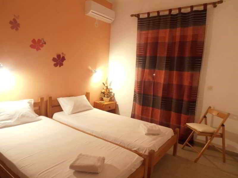 Elenas Garden - Image 6