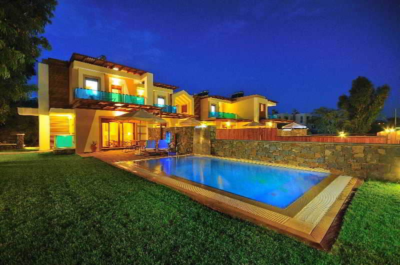 Horizon Line Villas image