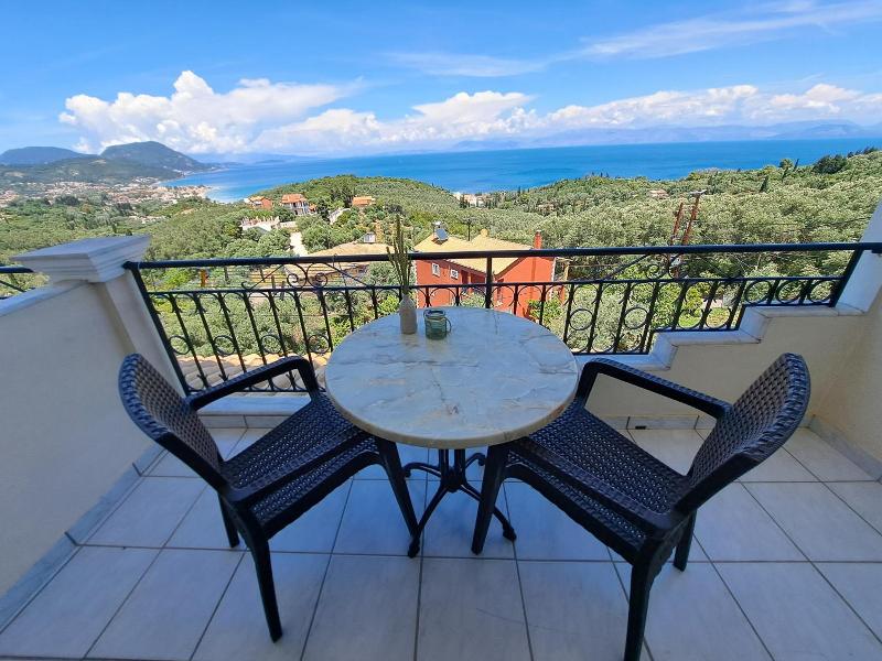 75 Steps Taverna And Accomodation image