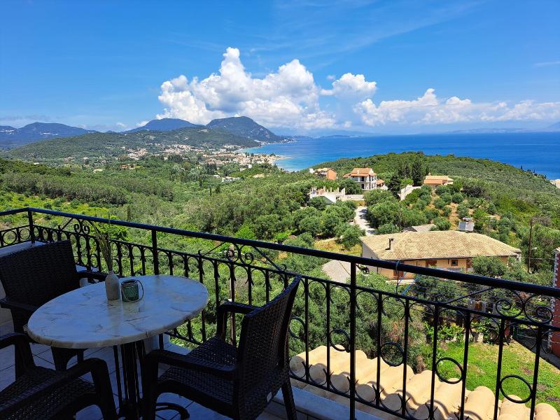 75 Steps Taverna And Accomodation image