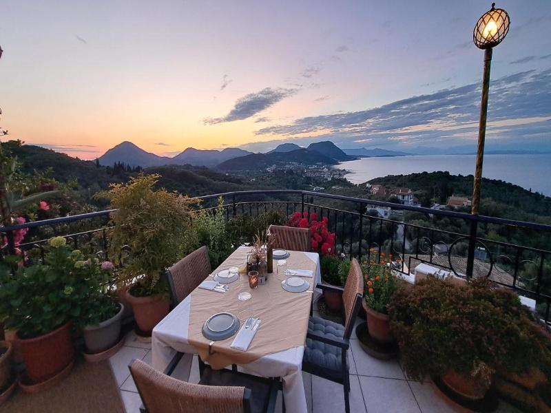 75 Steps Taverna And Accomodation image