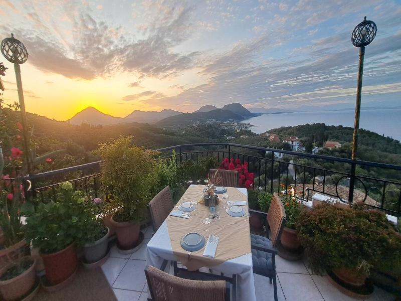 75 Steps Taverna And Accomodation image
