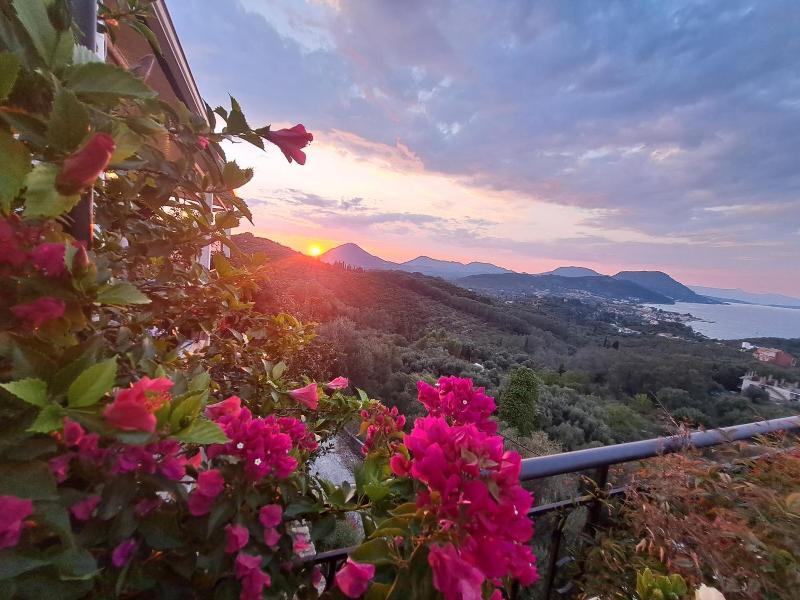 75 Steps Taverna And Accomodation image