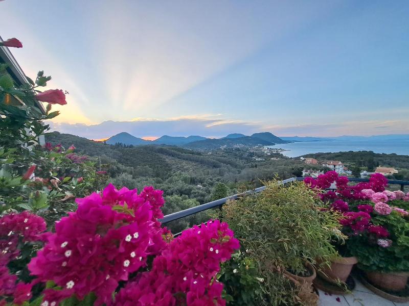 75 Steps Taverna And Accomodation image