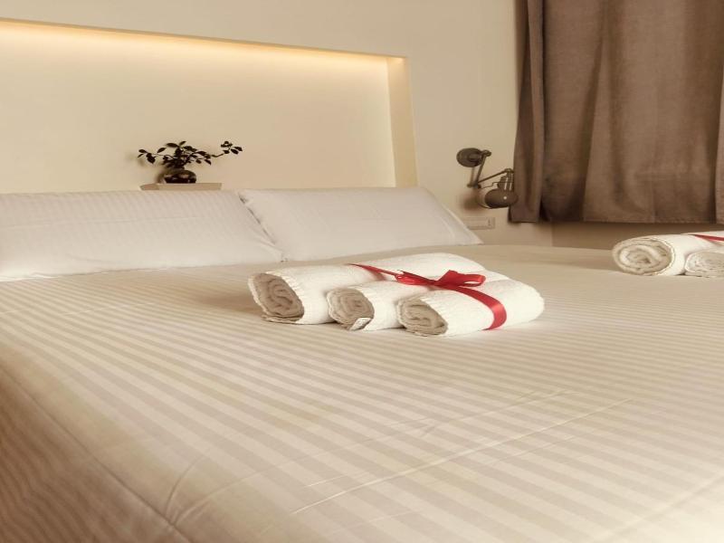 Guest House Arco Dei Tolomei image
