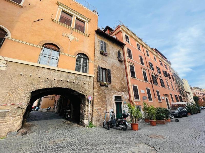 Guest House Arco Dei Tolomei image