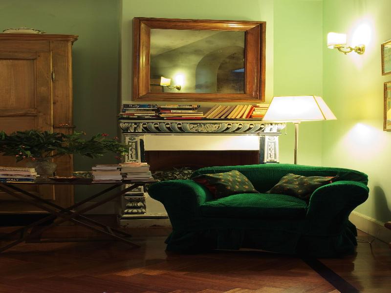 Guest House Arco Dei Tolomei image