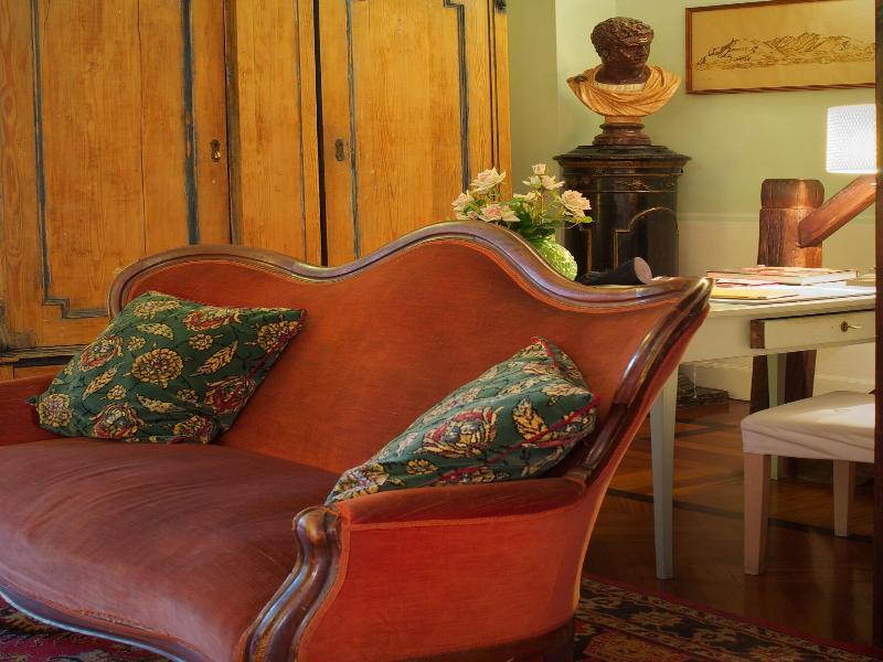 Guest House Arco Dei Tolomei image