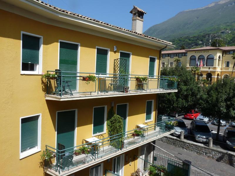 Hotel Ristorante Alpino image