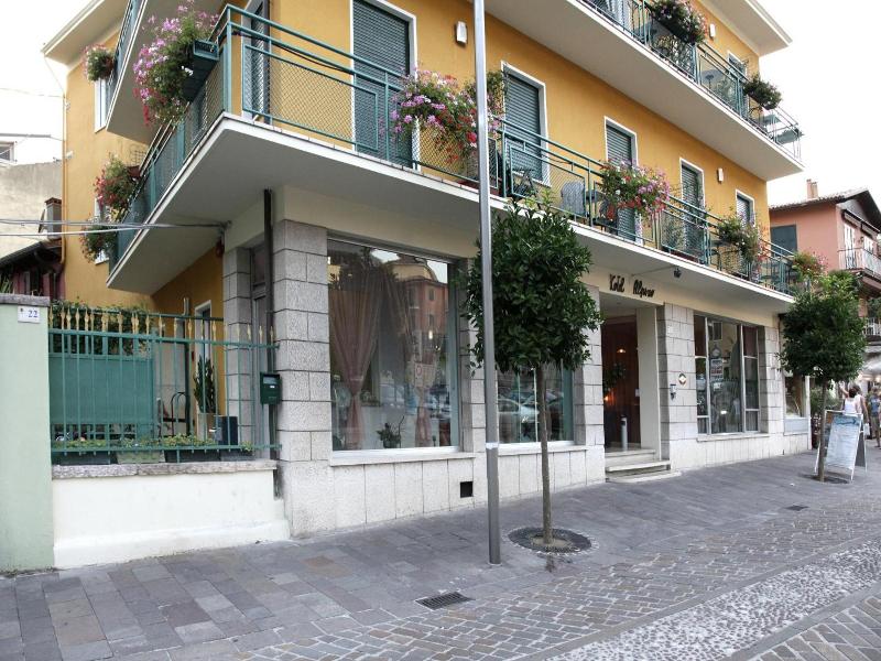 Hotel Ristorante Alpino image