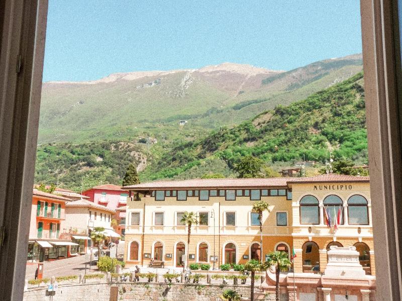 Hotel Ristorante Alpino image