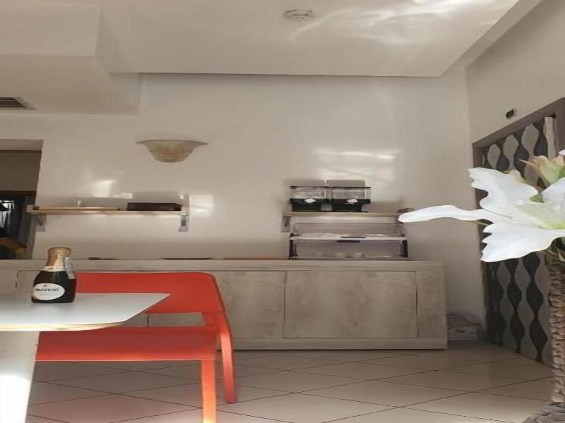 Hotel Mondial image