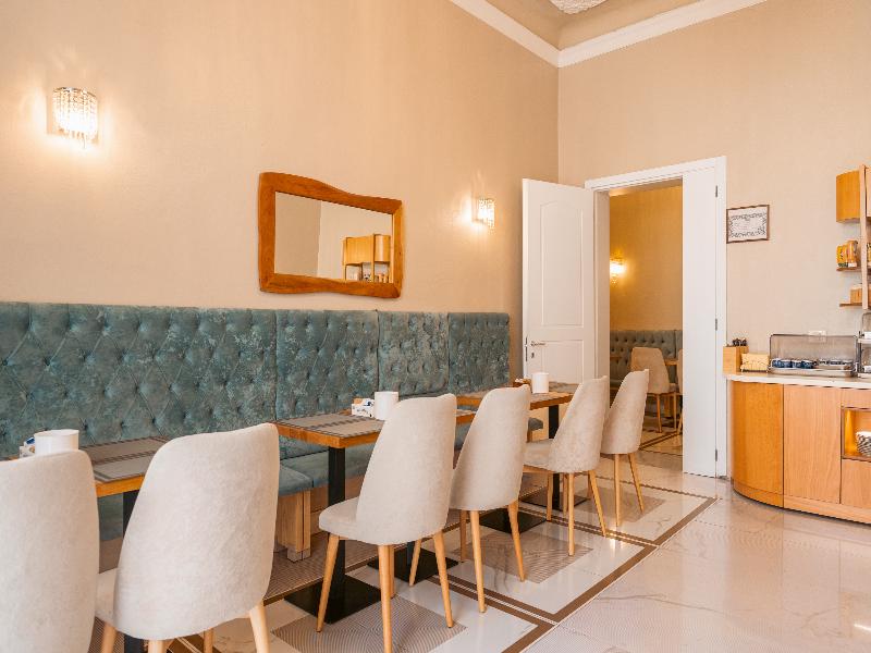 Annabella Hotel Roof Terrace image