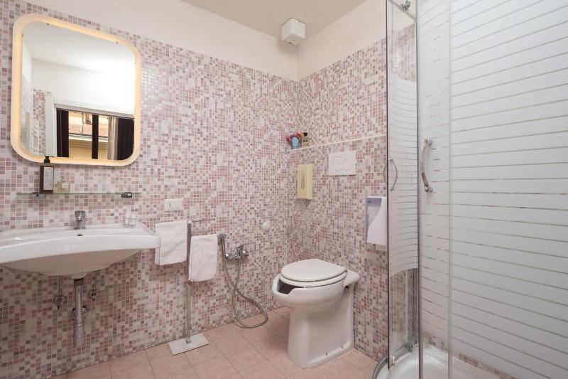 Hotel Joli image