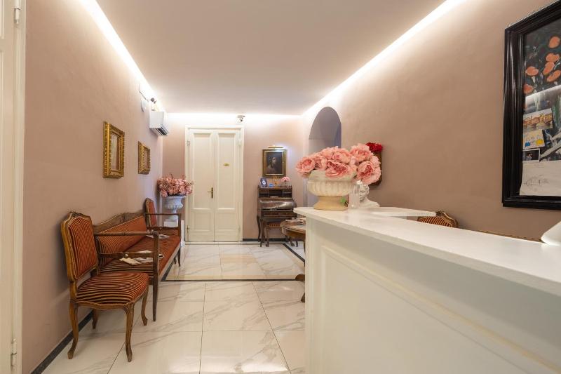 Hotel Joli image