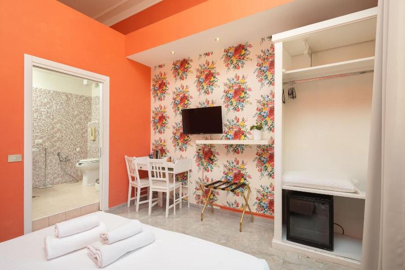 Hotel Joli image