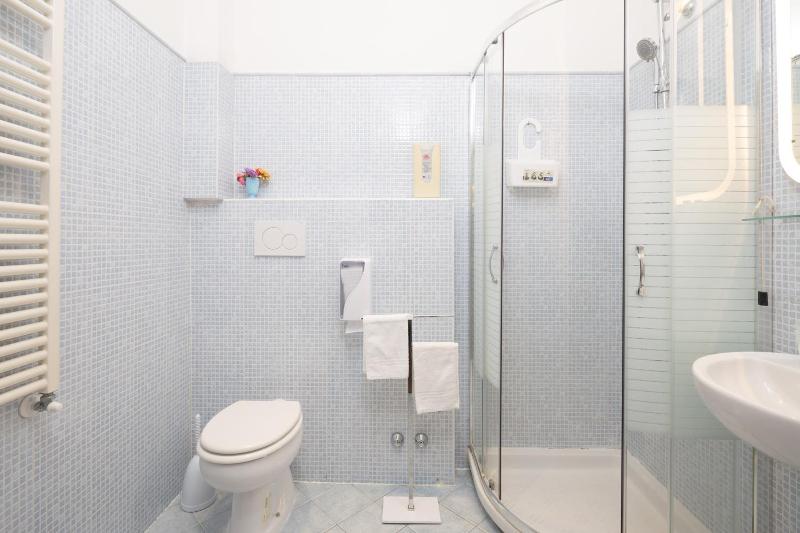 Hotel Joli image