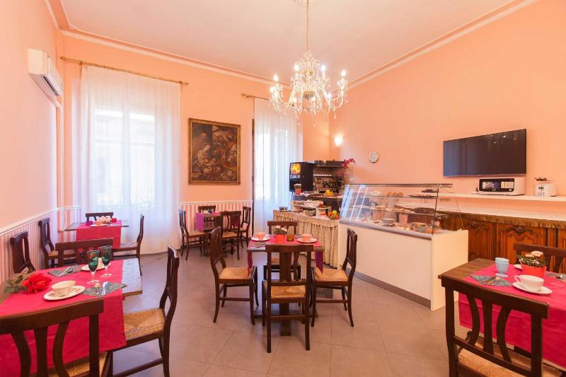 Hotel Joli image
