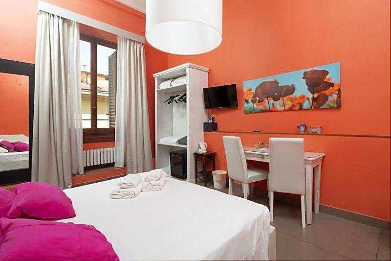 Hotel Joli image