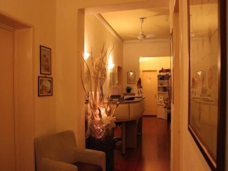 B&B Florence Room image