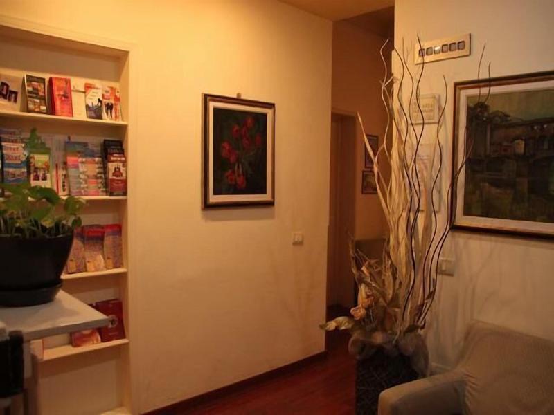 B&B Florence Room image