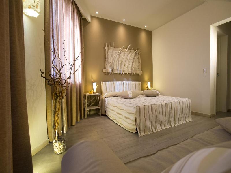 Tirreno Hotel image