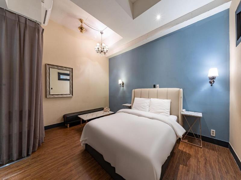 648 Hotel image