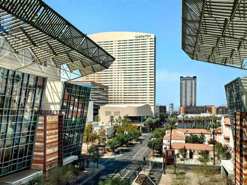 Sheraton Phoenix Downtown image