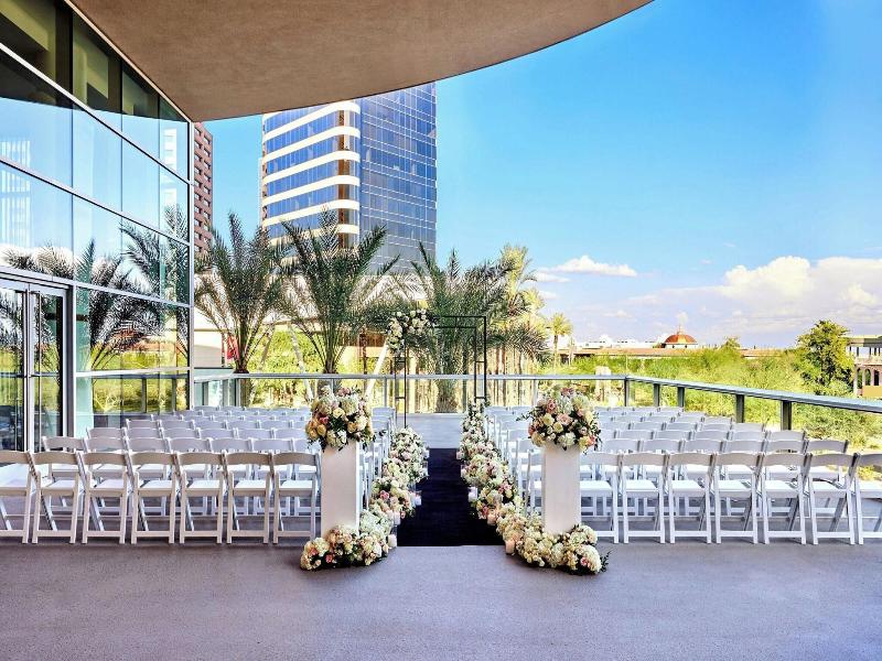 Sheraton Phoenix Downtown image