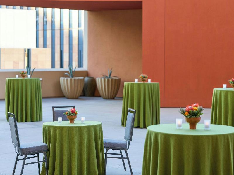 Sheraton Phoenix Downtown image