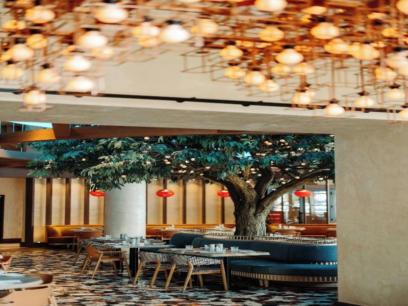Sheraton Phoenix Downtown image