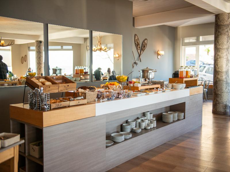 Tres Reyes Hotel image