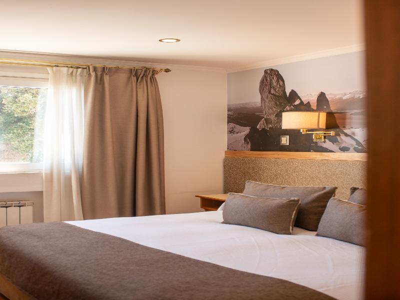 Tres Reyes Hotel image