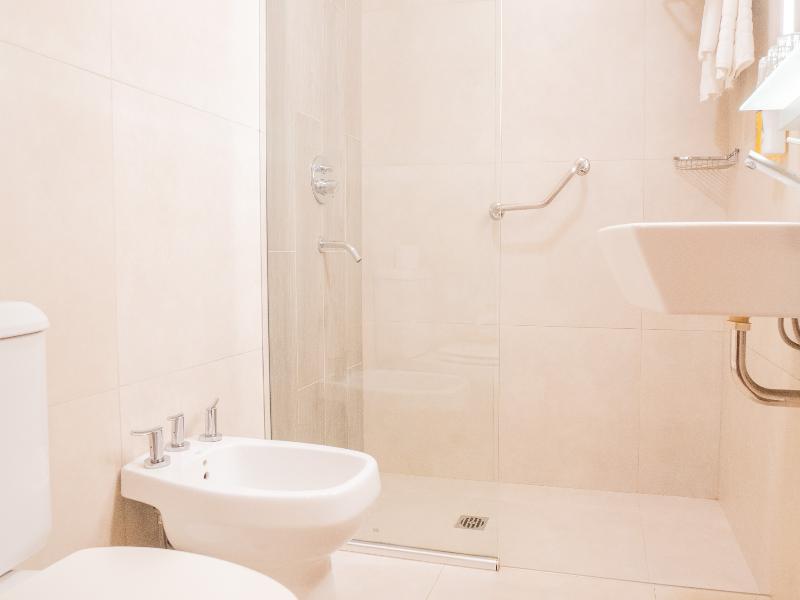 Tres Reyes Hotel image