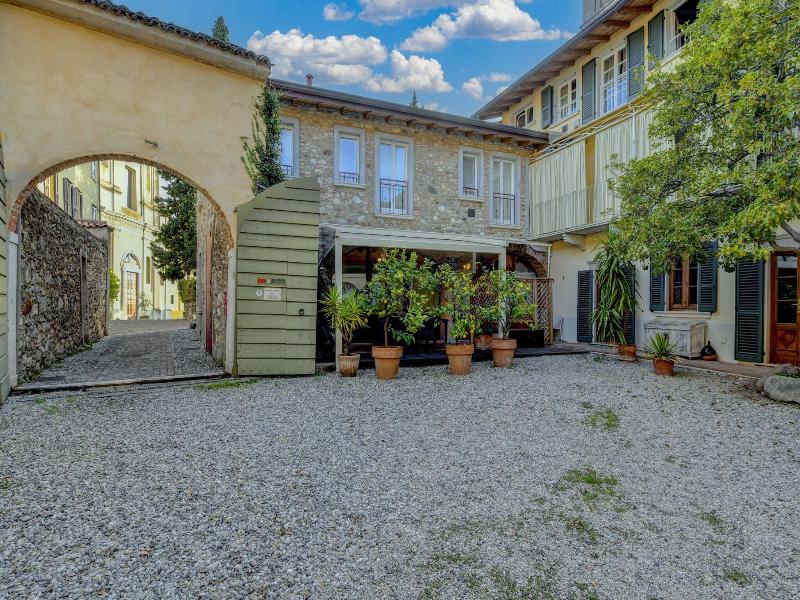 Barchi Resort   Apartments & Suites image