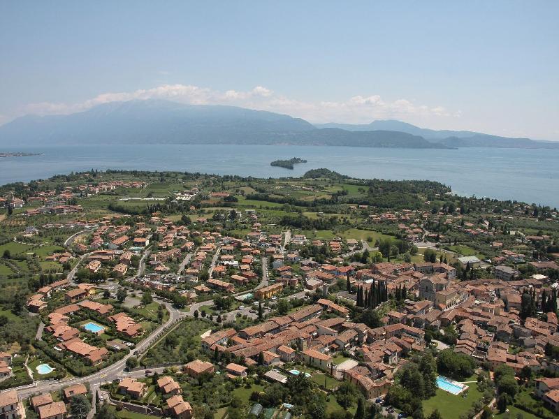 Barchi Resort   Apartments & Suites image
