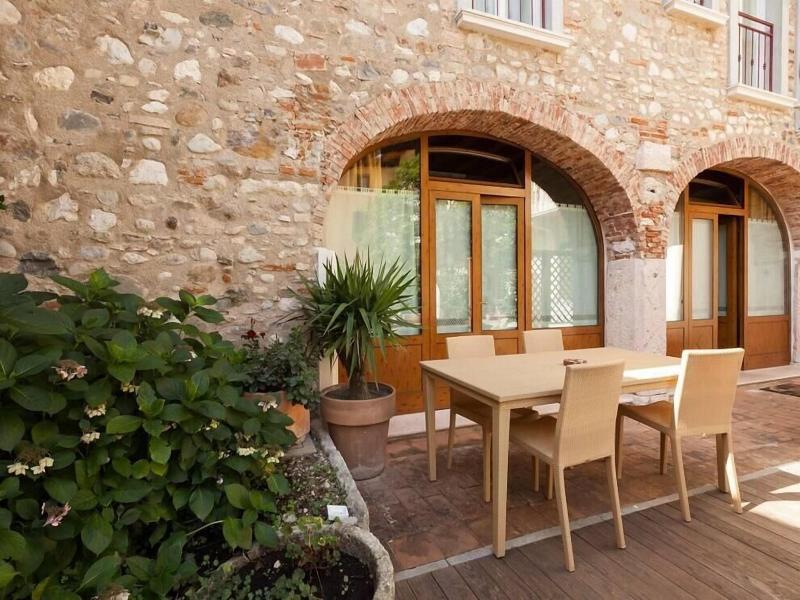 Barchi Resort   Apartments & Suites image