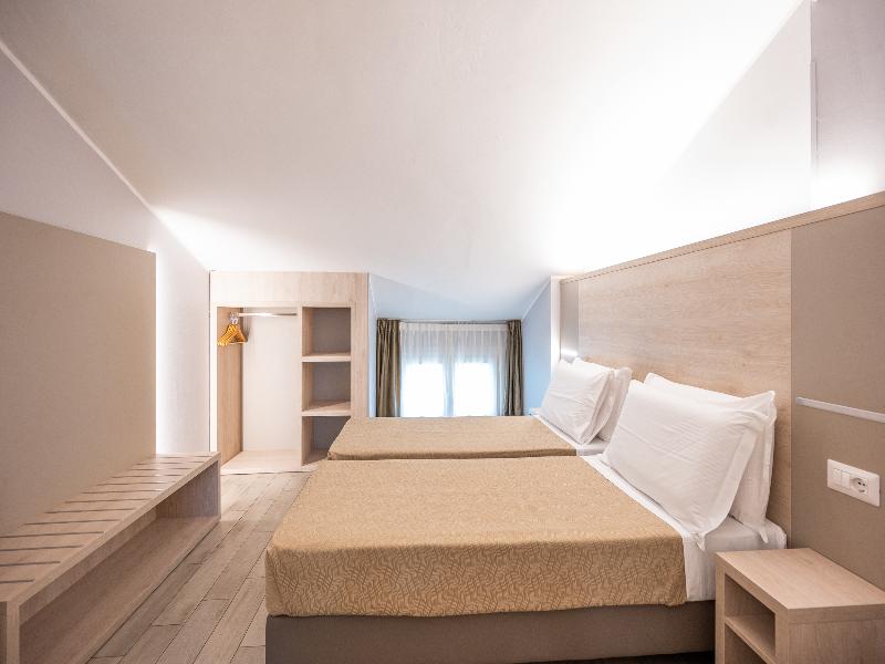 Hotel Miramonti image