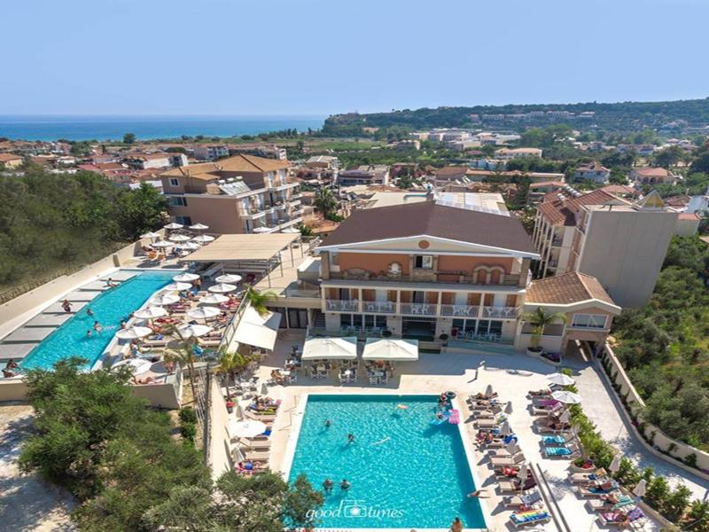 Altura Hotel image