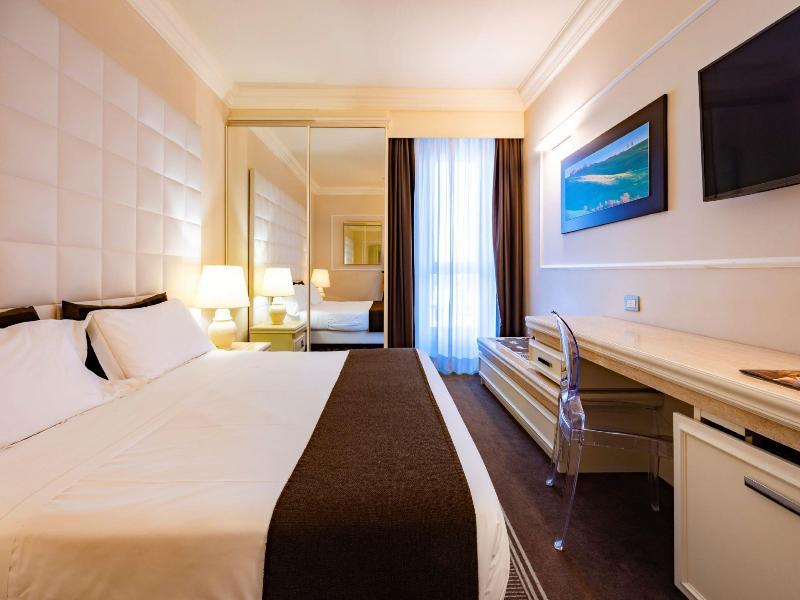 Etrusco Arezzo Hotel, Sure Hotel Collection by Bes image