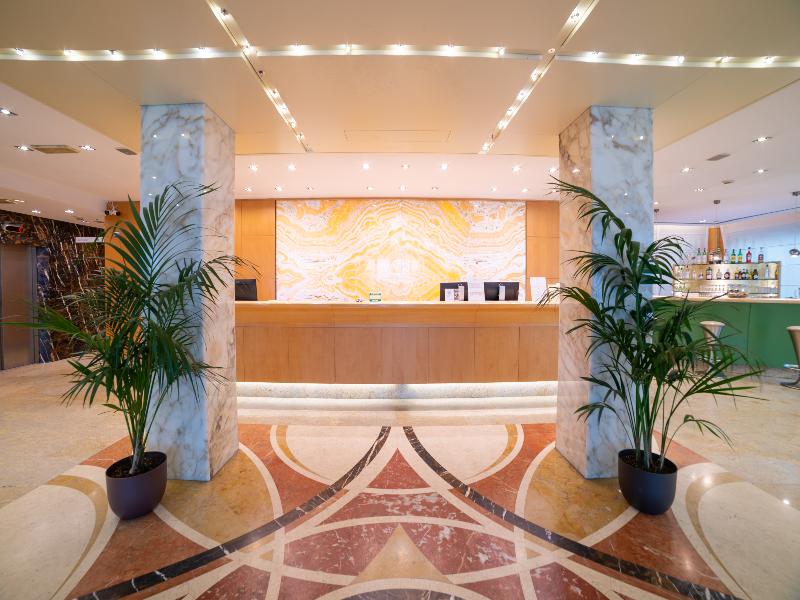 Tiffany Milano image