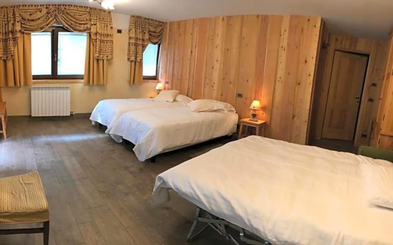 Hotel L'Aiglon image