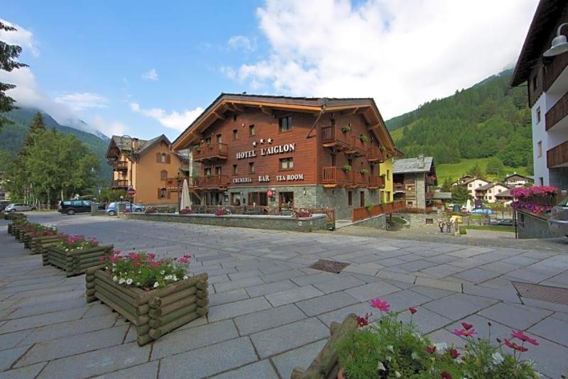 Hotel L'Aiglon image