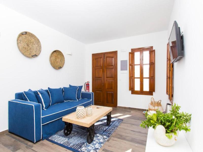 Lindos Delmar Suites — exterior view