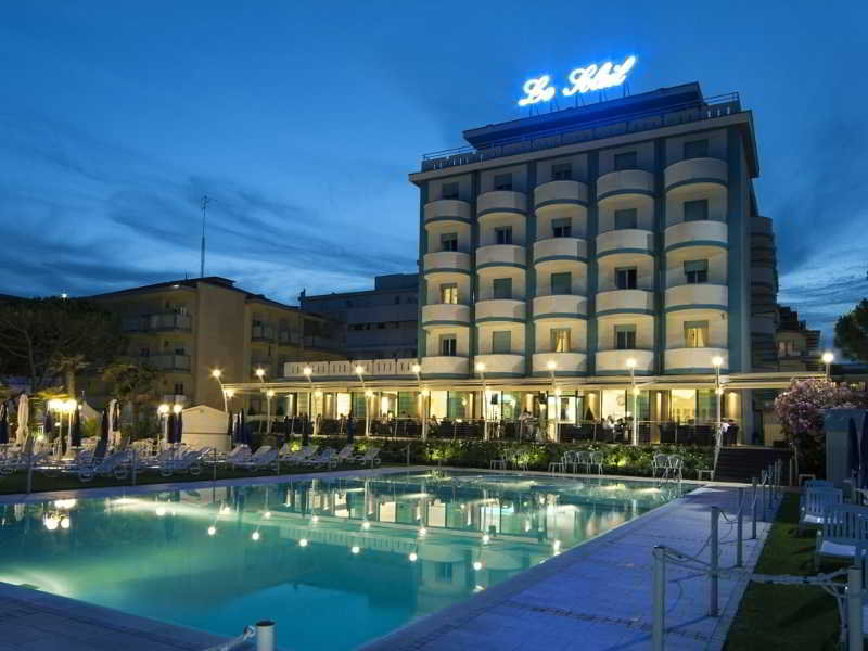 Le Soleil Hotel