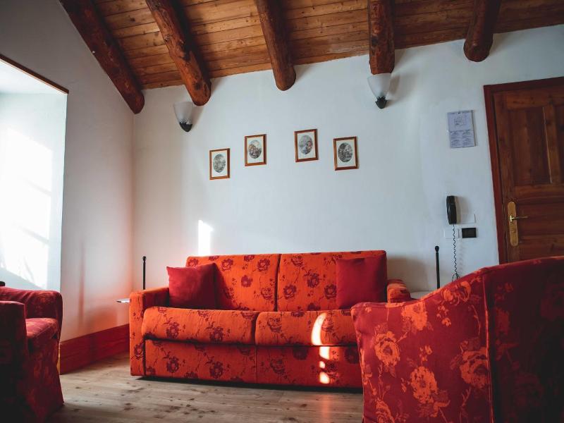 Villa Della Regina image