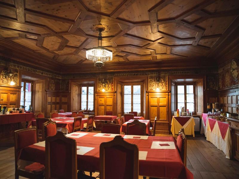 Villa Della Regina image